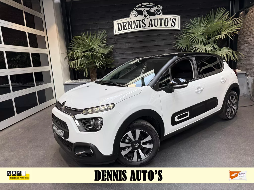 Citroen C3 1.2 PureTech Shine Automaat 5400km !!!