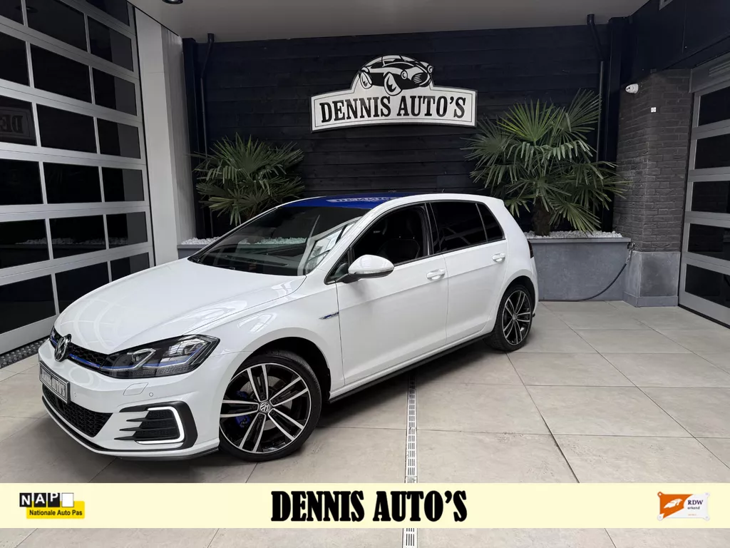 Volkswagen Golf 1.4 eHybrid GTE Edition 77/200 uitgaven 250PK