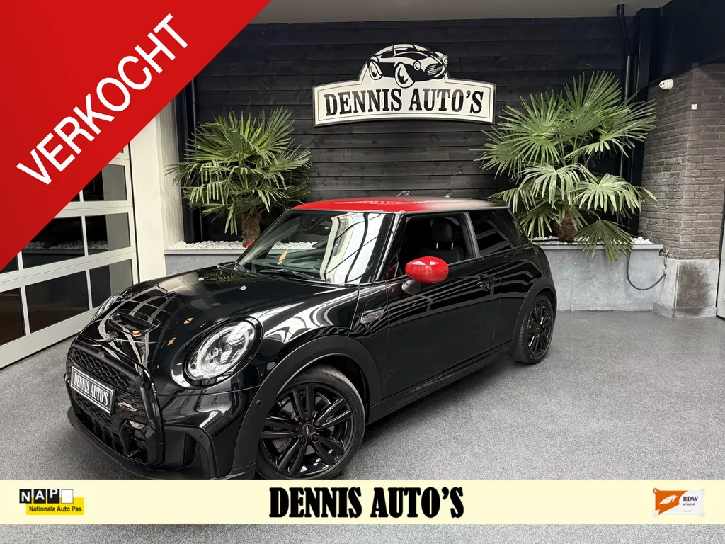 MINI 3-Deurs 2.0 John Cooper S Works Trim Resolute Go Edition