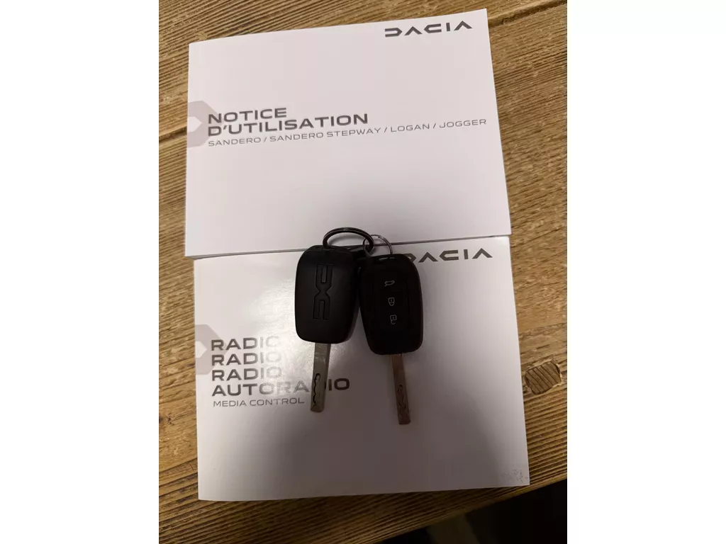 Dacia Sandero 1.0 SCe 65 essential | foto 15