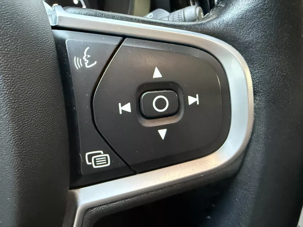 Volvo XC60 2.0 T5 Momentum | foto 22