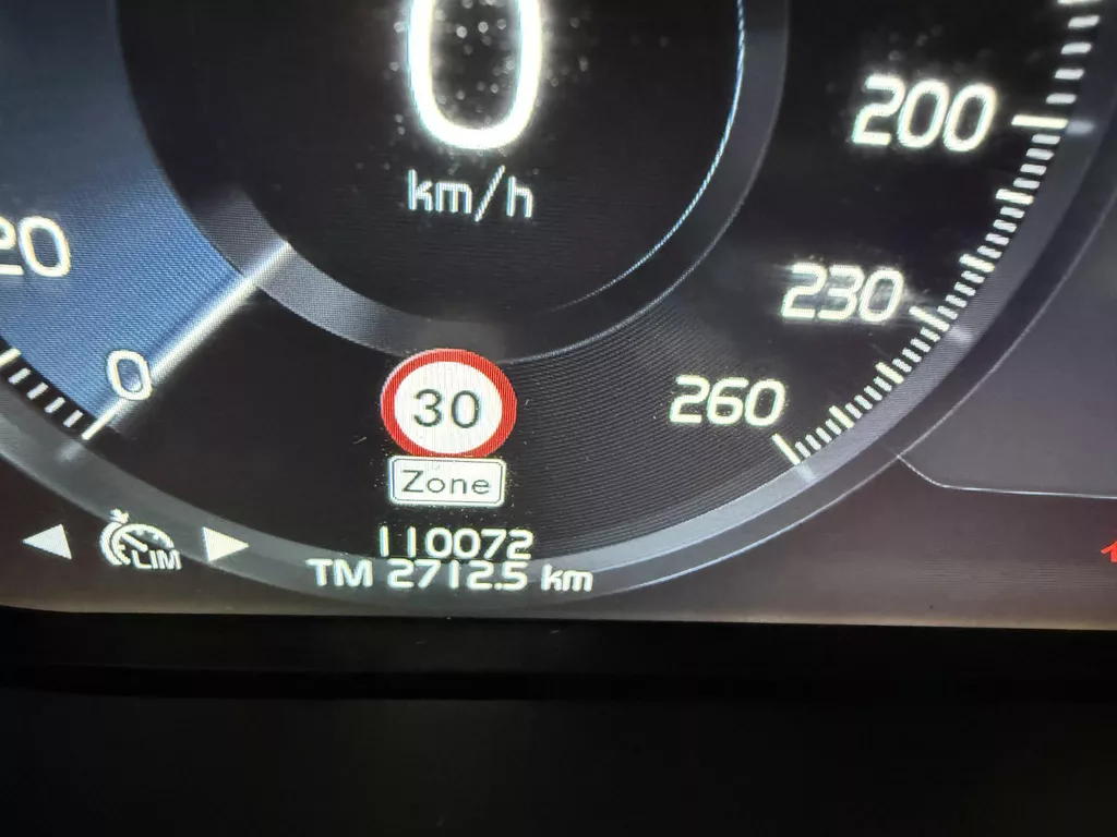 Volvo XC60 2.0 T5 Momentum | foto 24