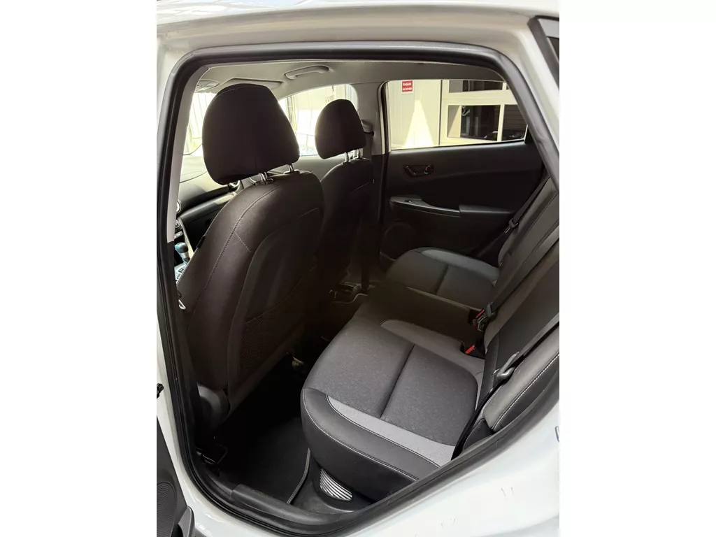 Hyundai Kona 1.6 GDI HEV Comfort | foto 7