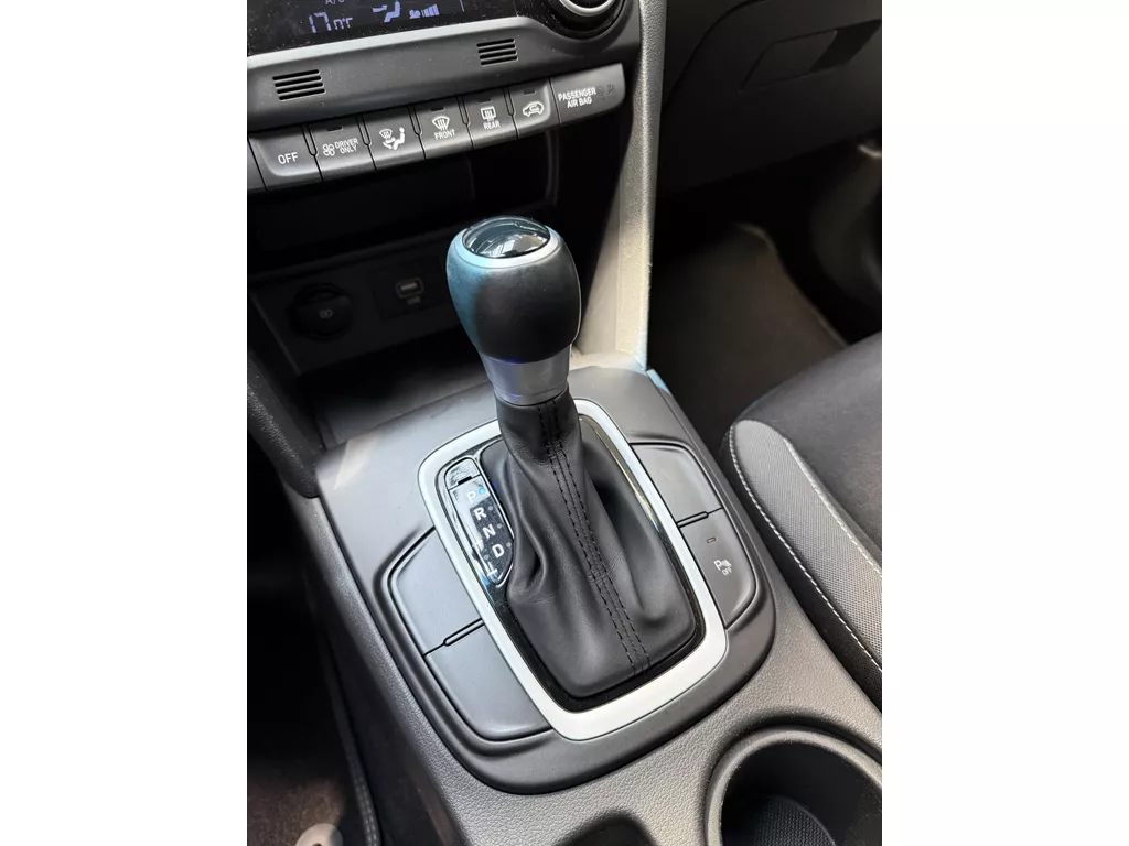 Hyundai Kona 1.6 GDI HEV Comfort | foto 12