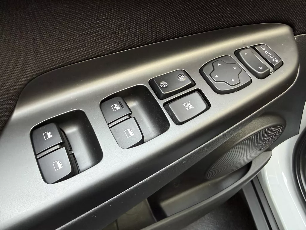 Hyundai Kona 1.6 GDI HEV Comfort | foto 11