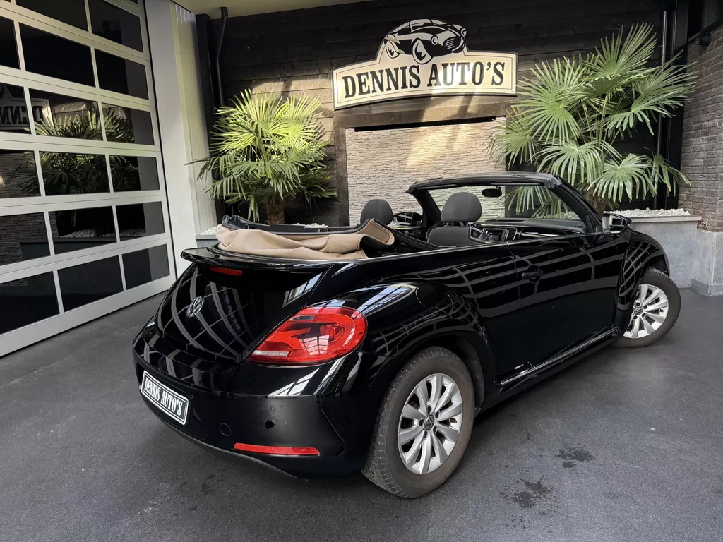 Volkswagen Beetle Cabriolet 1.2 TSI Design BlueMotion | foto 9