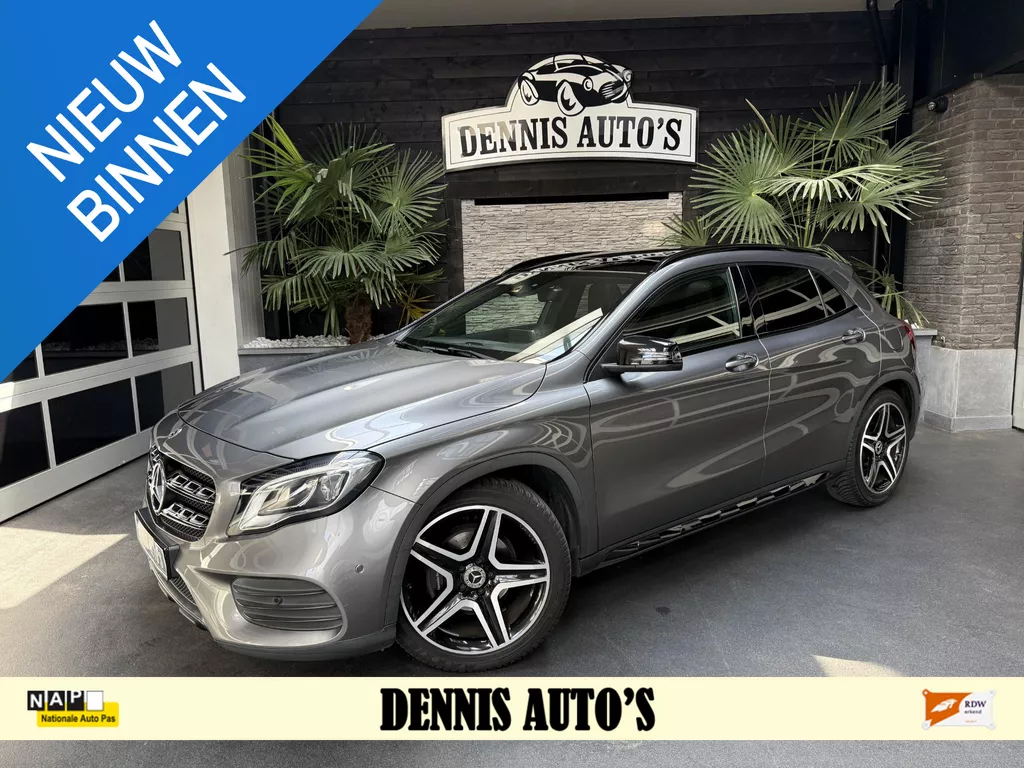 Mercedes-Benz GLA-klasse 180 Business Solution AMG Limited Panoramadak!