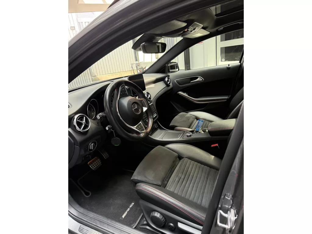 Mercedes-Benz GLA-klasse 180 Business Solution AMG Limited Panoramadak! | foto 10