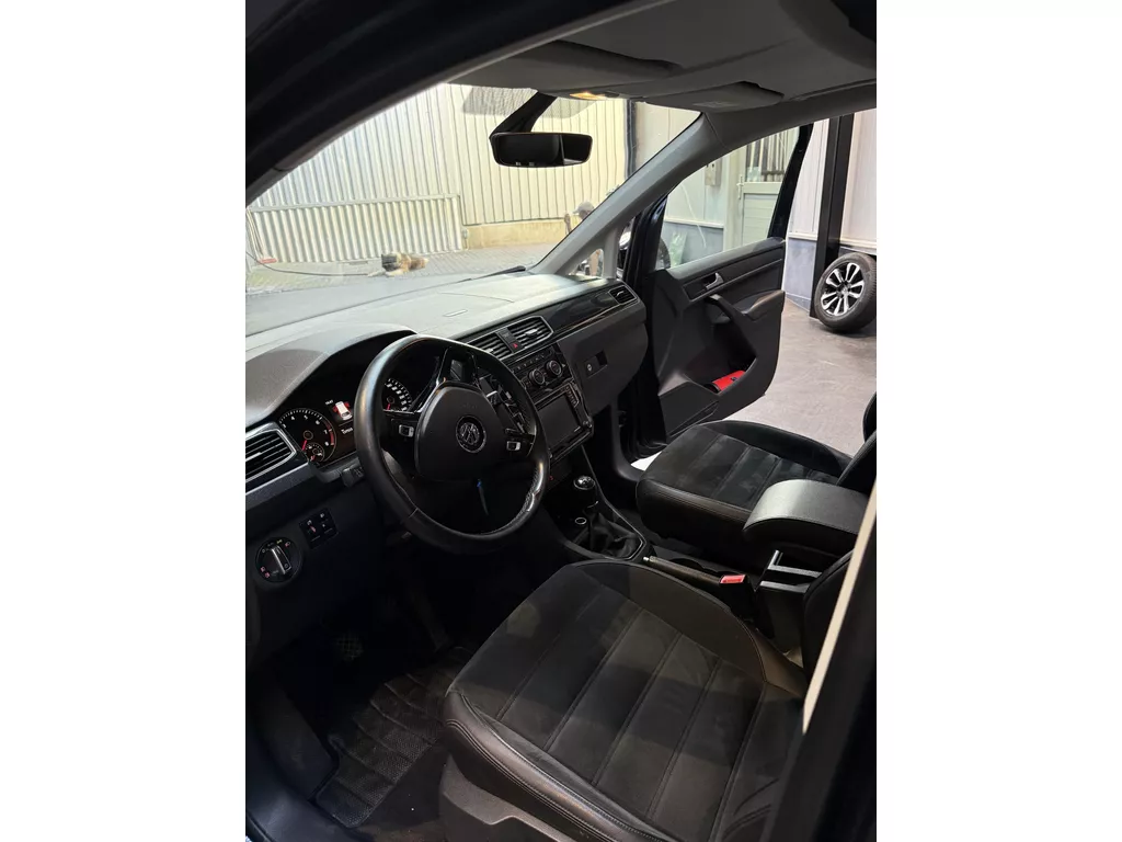 Volkswagen Caddy Maxi 1.4 TSI style luxe uitvoering! All In prijs! | foto 10