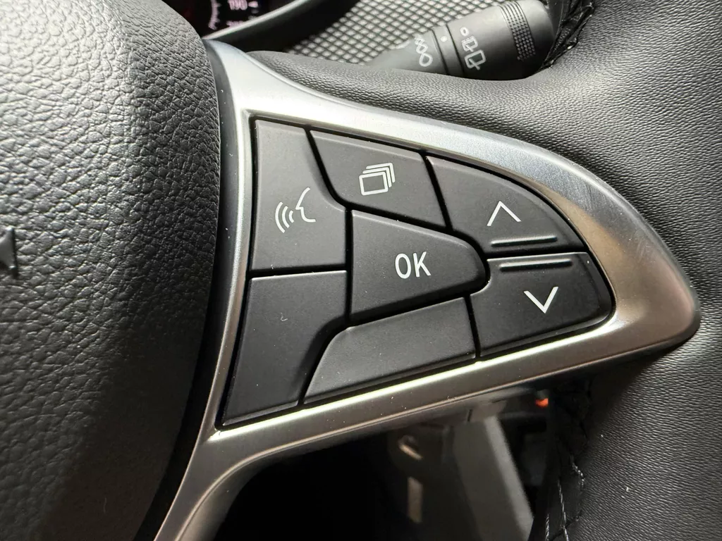 Dacia Sandero 1.0 TCe 90 Essential incl onderhoud en Garantie! | foto 16