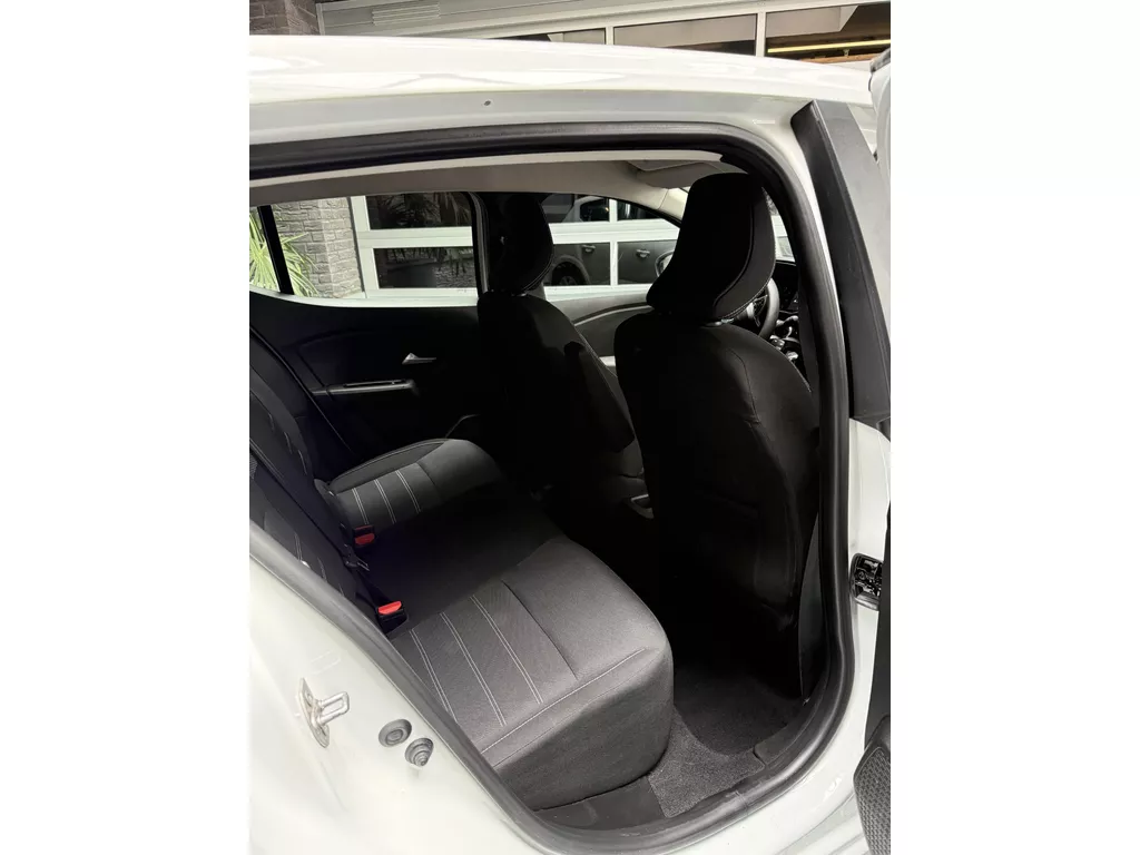 Dacia Sandero 1.0 TCe 90 Essential incl onderhoud en Garantie! | foto 7
