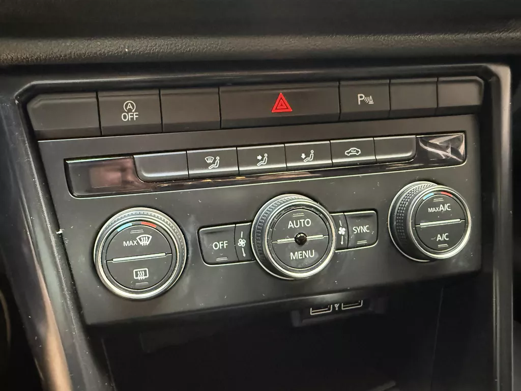 Volkswagen T-Roc 1.0 TSI Style incl onderhoud met garantie! | foto 12